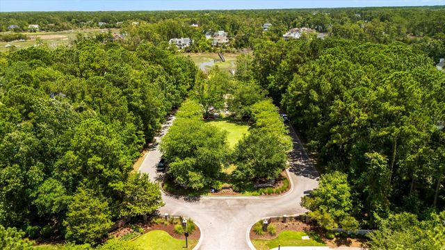 1899 Hall Point Road, Mount Pleasant, SC 29466