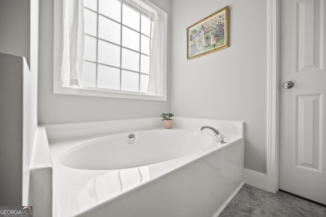 647 Forest Pine Drive, Ball Ground, GA 30107