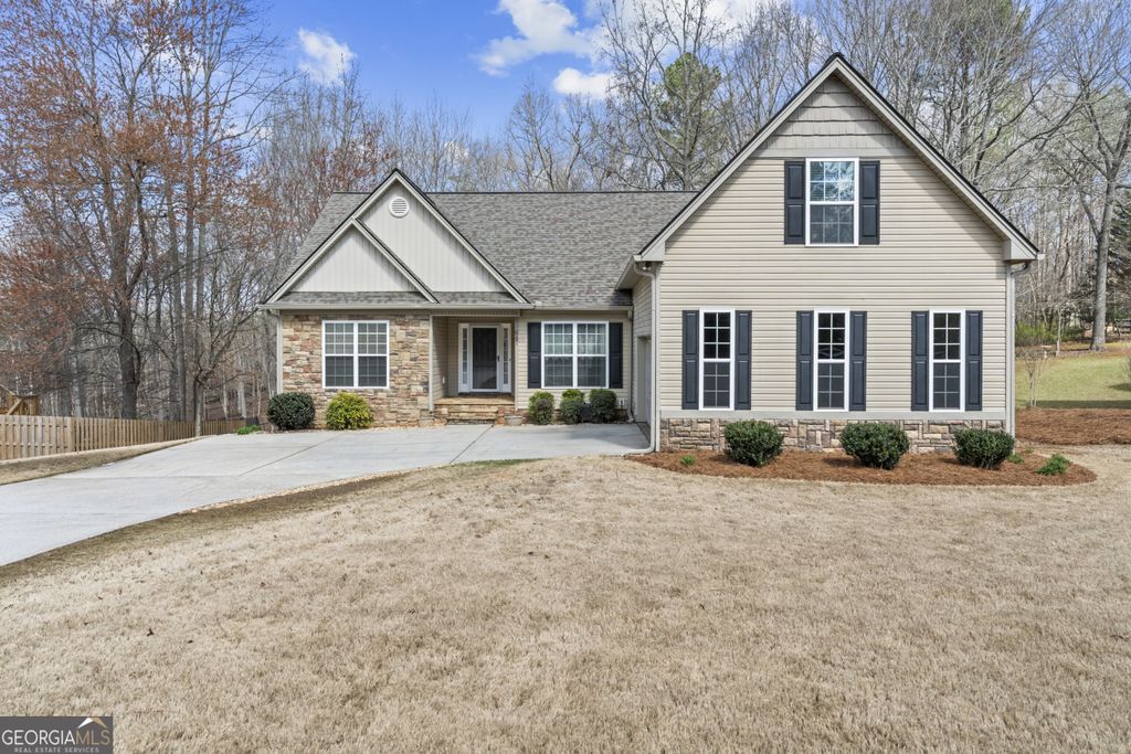 647 Forest Pine Drive, Ball Ground, GA 30107