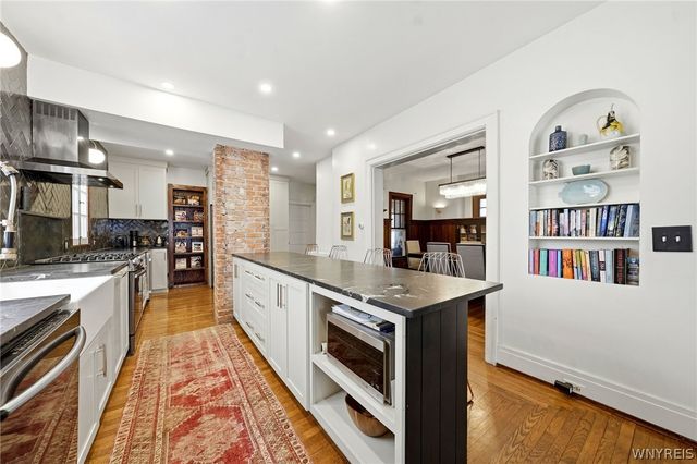 151 Woodward Avenue, Buffalo, NY 14214