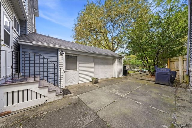 151 Woodward Avenue, Buffalo, NY 14214