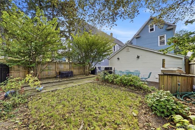 151 Woodward Avenue, Buffalo, NY 14214