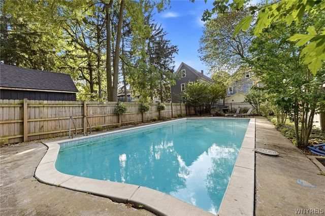 151 Woodward Avenue, Buffalo, NY 14214