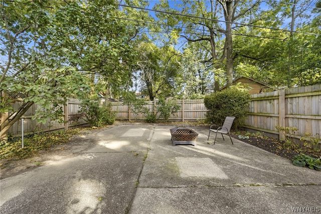 151 Woodward Avenue, Buffalo, NY 14214