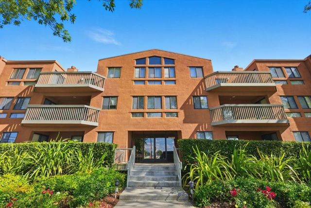 2425 S Norfolk Street 102, San Mateo, CA 94403