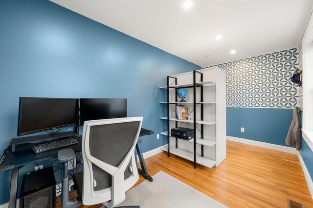 103 Orange Street, Reading, MA 01867