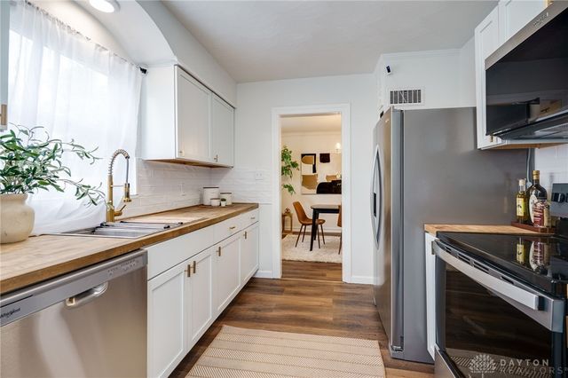 2030 Burroughs Drive, Dayton, OH 45406