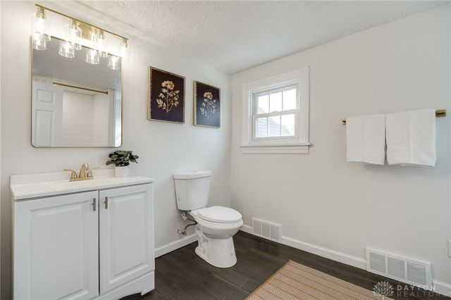 2030 Burroughs Drive, Dayton, OH 45406