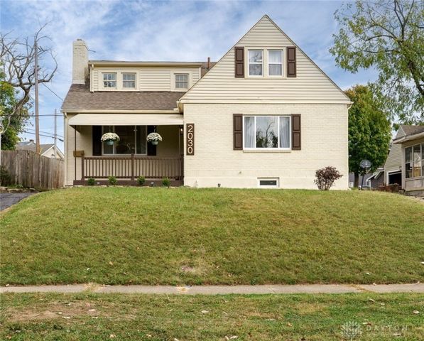 2030 Burroughs Drive, Dayton, OH 45406
