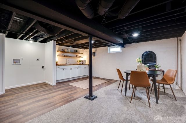 2030 Burroughs Drive, Dayton, OH 45406