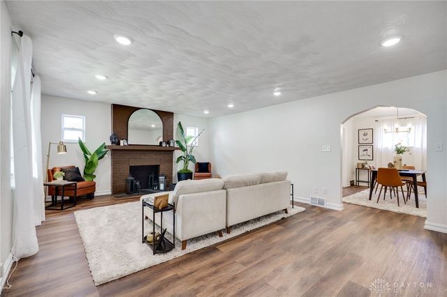 2030 Burroughs Drive, Dayton, OH 45406