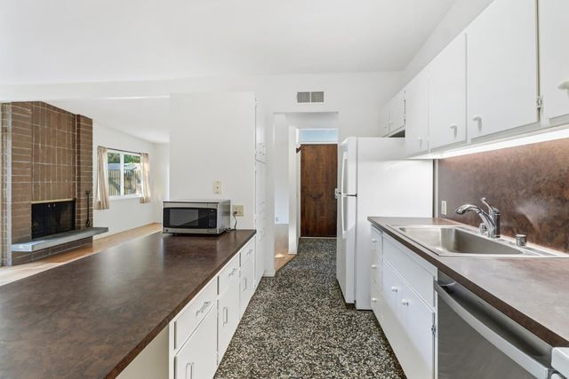 3216 Trawler Pl, Davis, CA 95616