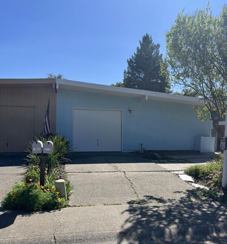 3216 Trawler Pl, Davis, CA 95616