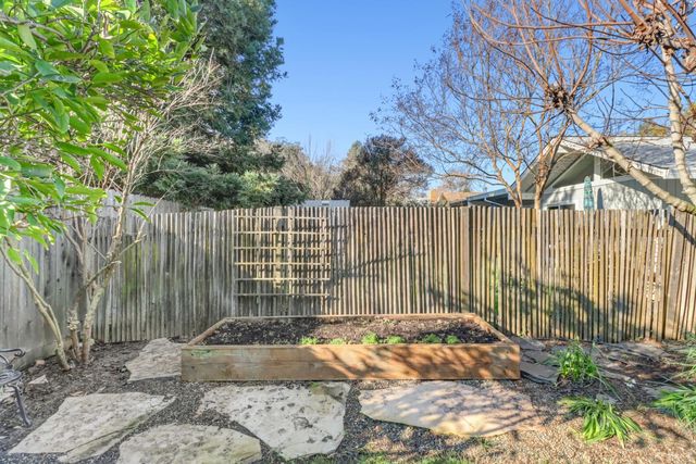 3216 Trawler Pl, Davis, CA 95616