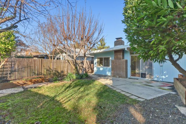 3216 Trawler Pl, Davis, CA 95616