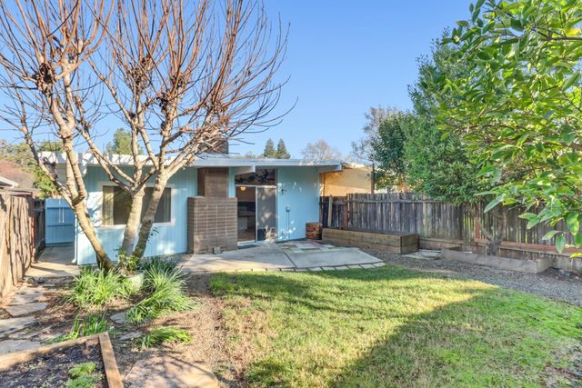 3216 Trawler Pl, Davis, CA 95616