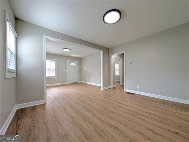 1377 Pine Avenue, Atlanta, GA 30344
