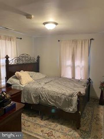 2253 COLLEGE AVE, Bensalem, PA 19020