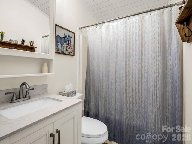 715 Boland Drive, Lake Lure, NC 28746