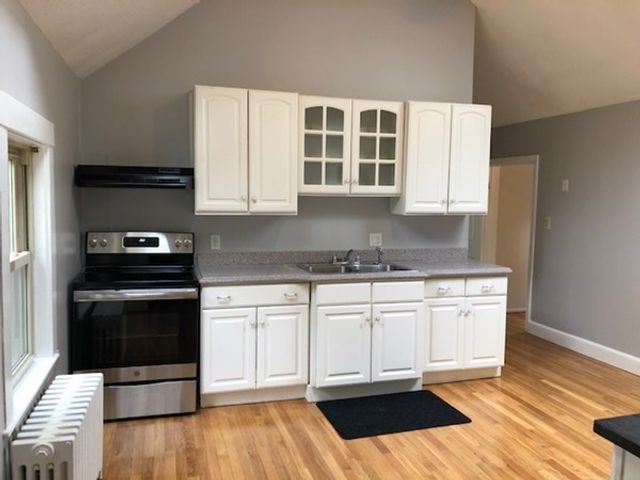 000 Cedar Street 2, Dedham, MA 02026