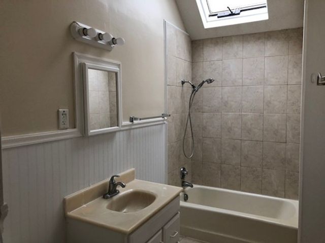 000 Cedar Street 2, Dedham, MA 02026