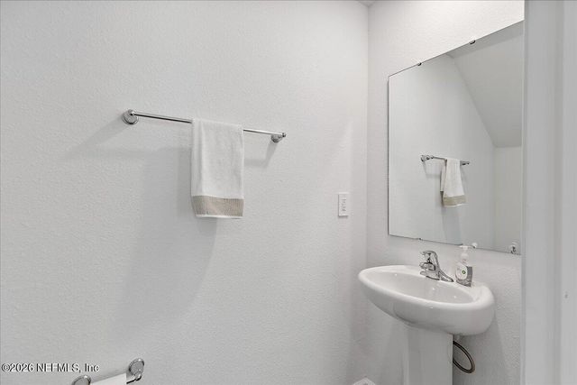 662 CELTIC Drive, Jacksonville, FL 32218