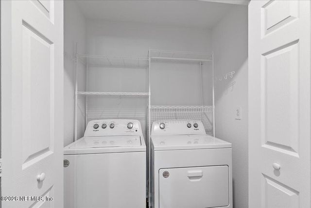 662 CELTIC Drive, Jacksonville, FL 32218