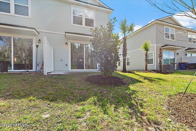 662 CELTIC Drive, Jacksonville, FL 32218