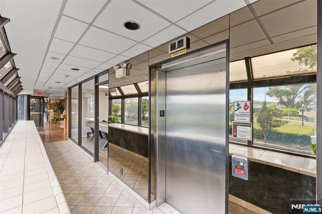 1150 River Road 4H, Edgewater, NJ 07020