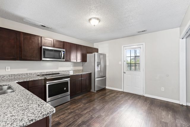 132 Mesa Lane, Jacksonville, NC 28546