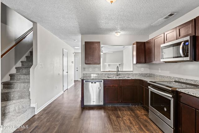 132 Mesa Lane, Jacksonville, NC 28546