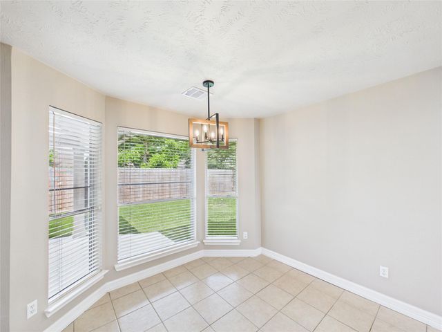 1105 Glencrest Drive, La Porte, TX 77571