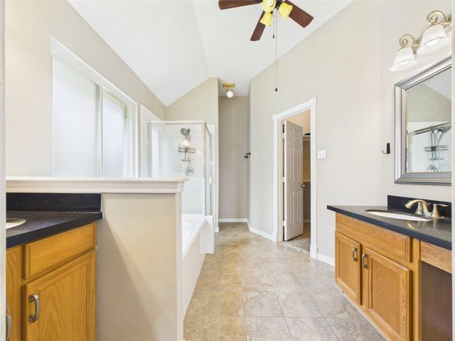 1105 Glencrest Drive, La Porte, TX 77571