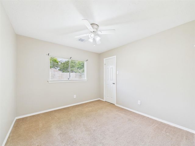 1105 Glencrest Drive, La Porte, TX 77571