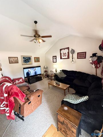 1808 Union Grove Road, Guntersville, AL 35976