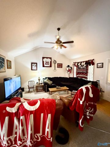 1808 Union Grove Road, Guntersville, AL 35976