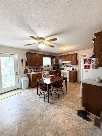 1808 Union Grove Road, Guntersville, AL 35976