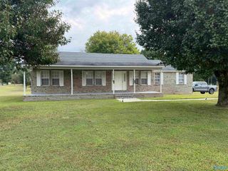 1808 Union Grove Road, Guntersville, AL 35976