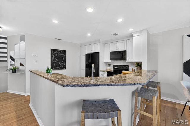 4436 Mcpherson Ave A, St Louis, MO 63108