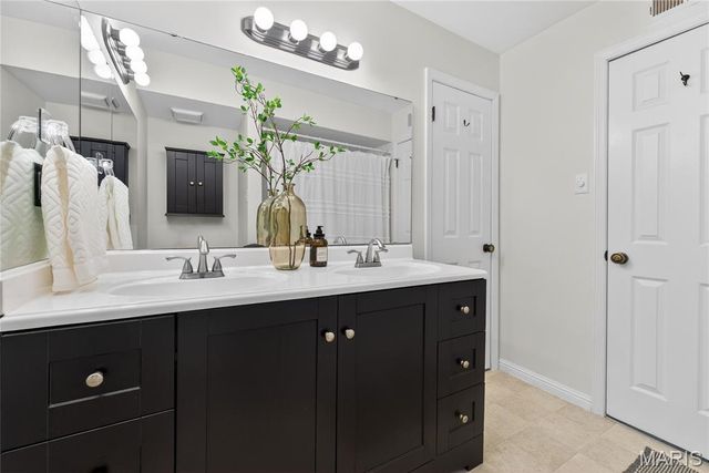 4436 Mcpherson Ave A, St Louis, MO 63108