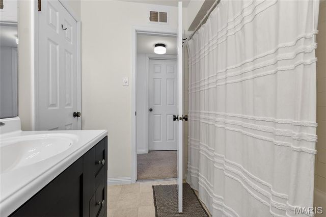 4436 Mcpherson Ave A, St Louis, MO 63108