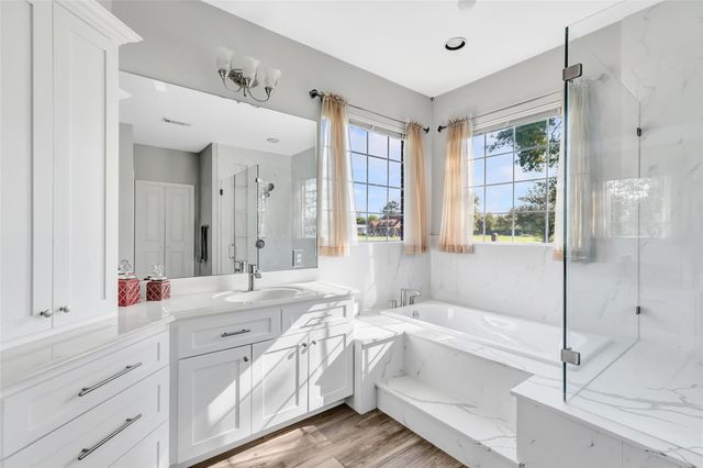 20007 Wig Wam Lane, Crosby, TX 77532
