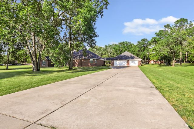 20007 Wig Wam Lane, Crosby, TX 77532