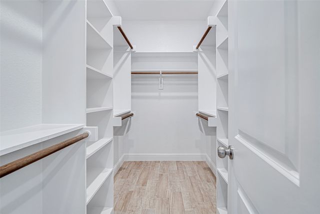 204 High Ridge Court, Godley, TX 76044