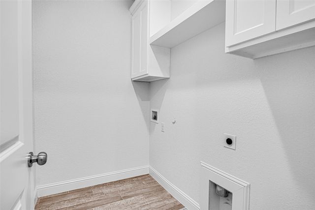 204 High Ridge Court, Godley, TX 76044