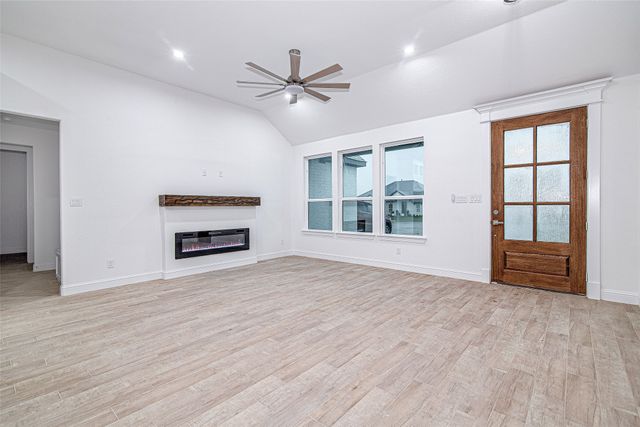 204 High Ridge Court, Godley, TX 76044