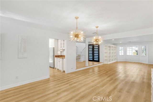 22158 Rayen, West Hills (los Angeles), CA 91304