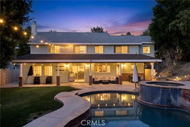 22158 Rayen, West Hills (los Angeles), CA 91304