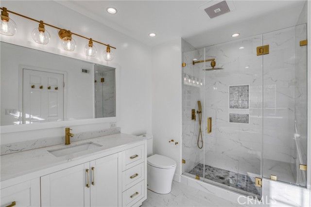 22158 Rayen, West Hills (los Angeles), CA 91304