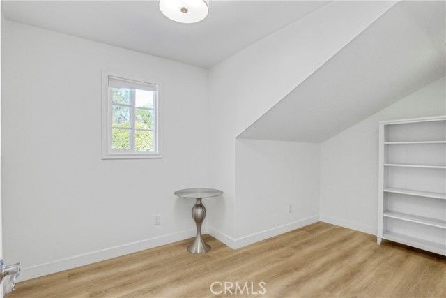 22158 Rayen, West Hills (los Angeles), CA 91304